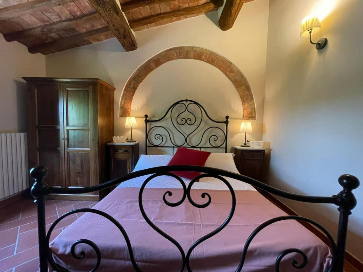 Molino Mazzetti Podere I Sorbi, Spacious Tuscan Villa, Lajatico, Nr Pisa מראה חיצוני תמונה