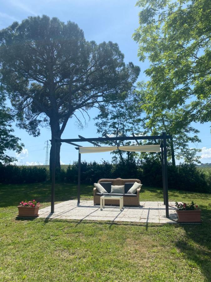 Molino Mazzetti Podere I Sorbi, Spacious Tuscan Villa, Lajatico, Nr Pisa מראה חיצוני תמונה